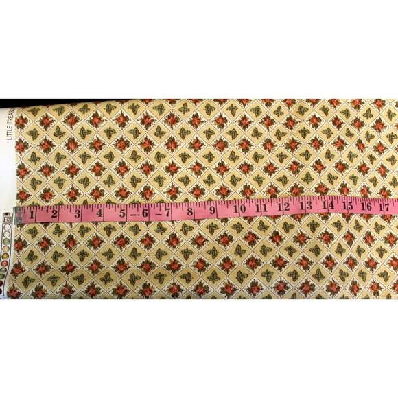 Village Screen Print Fabric Little Treasure Yellow Rose Floral Checked 1 yard - Picture 8 of 9